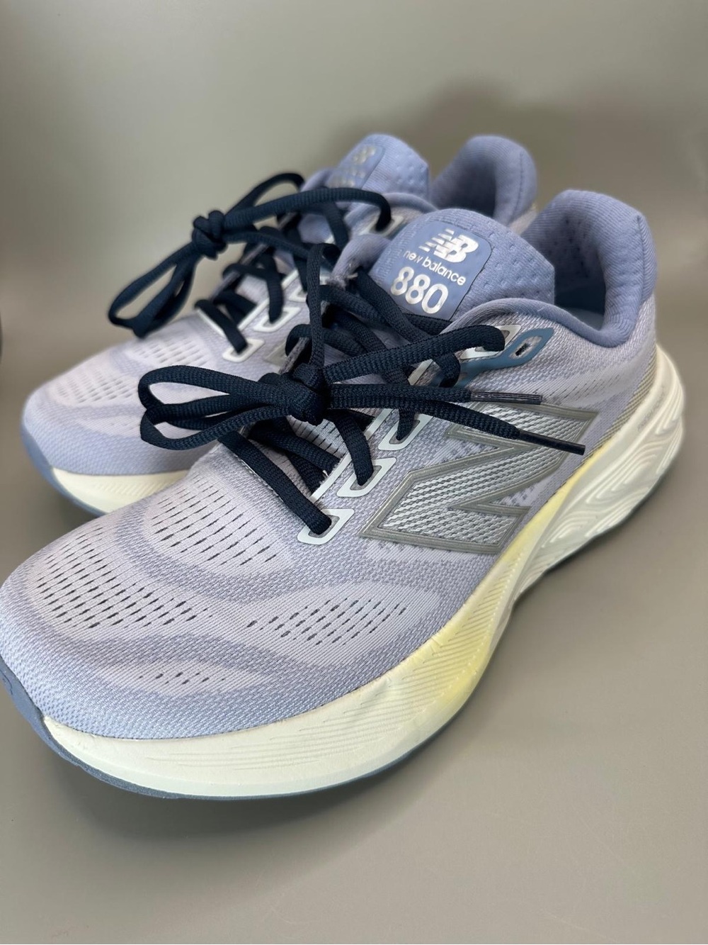 New Balance 880 Women's Running Shoes in Lavender with Navy Laces